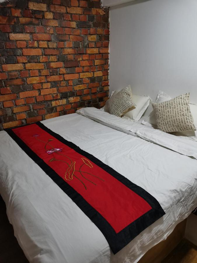 Rangoon Residences + George Town Bagian luar foto