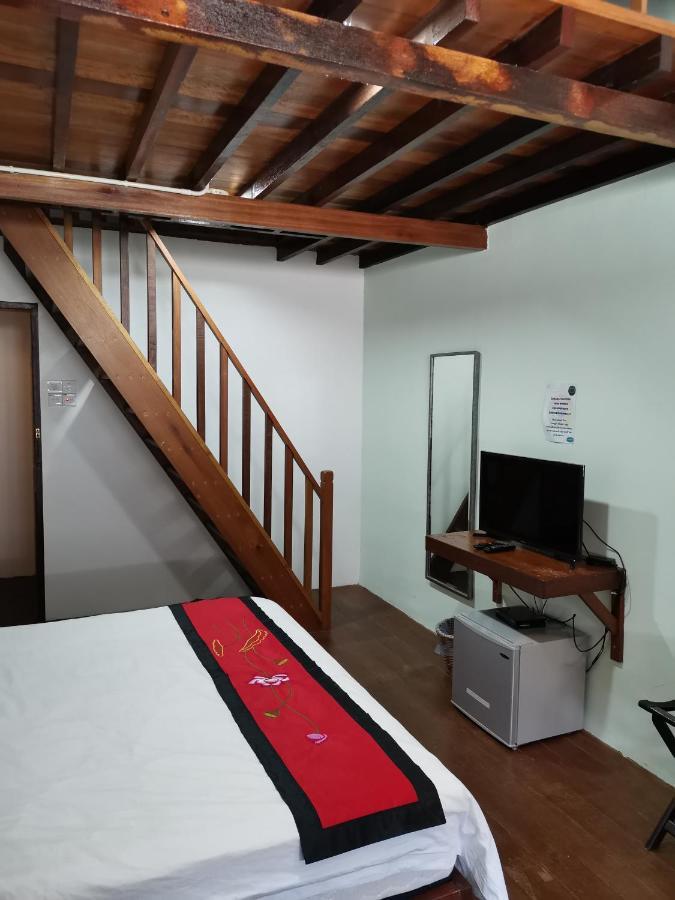 Rangoon Residences + George Town Bagian luar foto